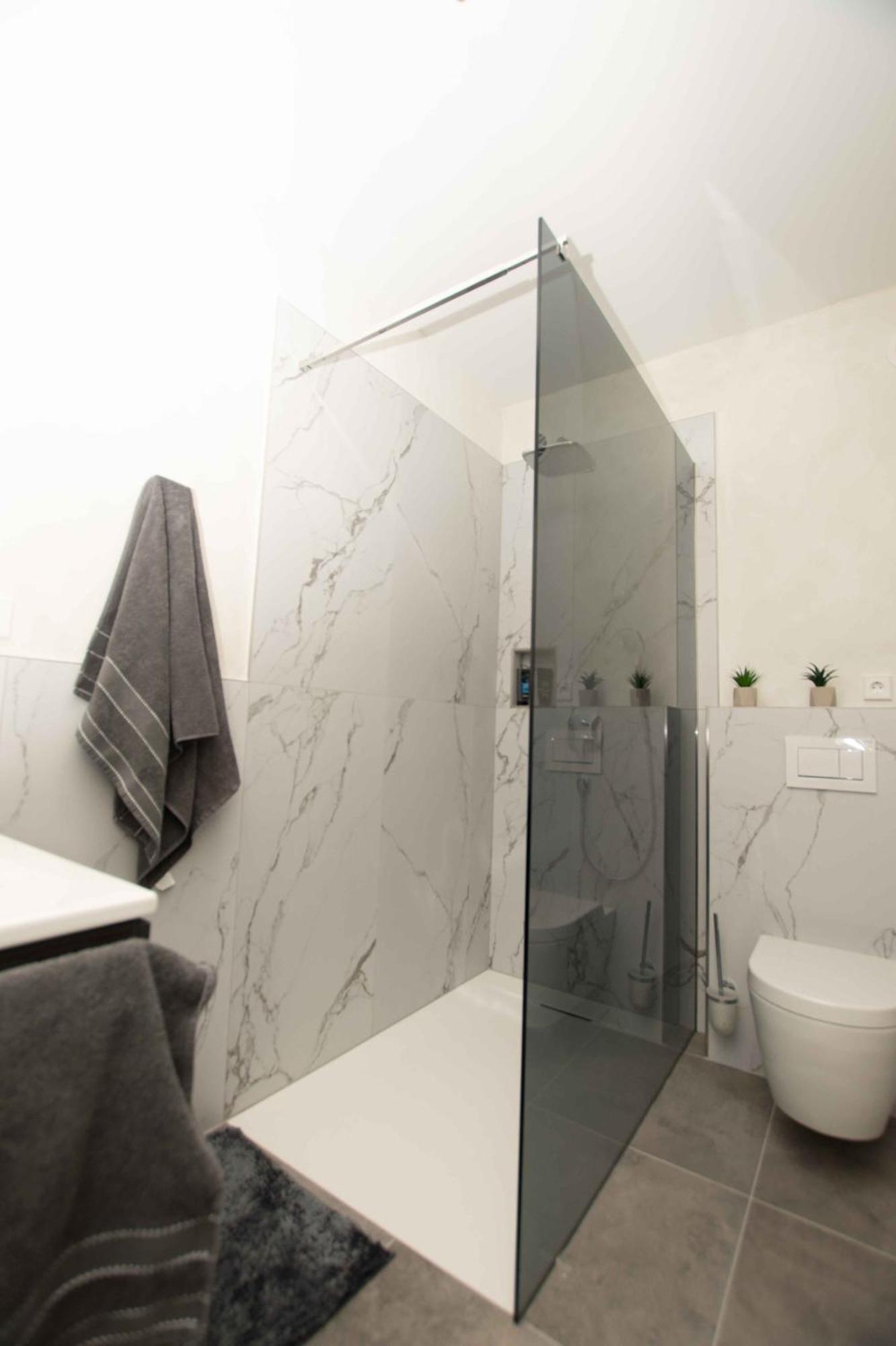 Moderne Wohnung Mit Panorama Schneppenbach 外观 照片